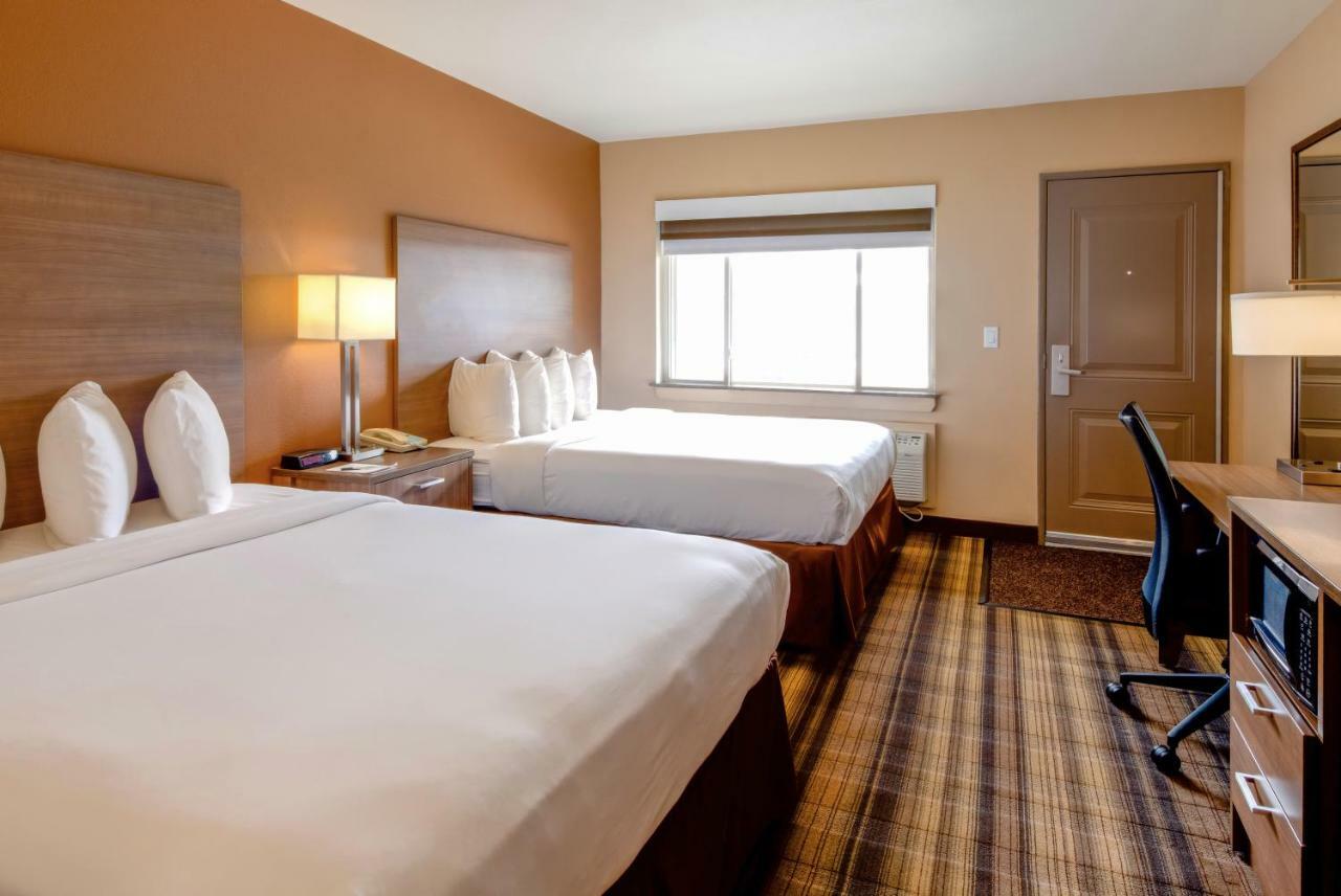 Boulder University Inn Екстериор снимка